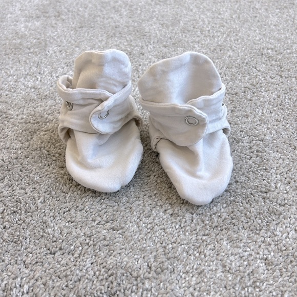 Organic Cotton Muslin Baby Booties Newborn Baby Socks Slipper - Picture 2 of 4